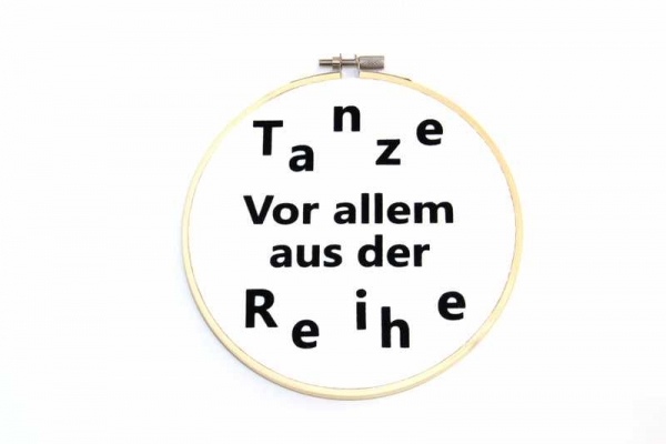 Stickrahmenbild Filz Tanze